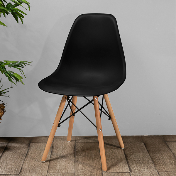 SILLA CHARLES EAMES NEGRA 460x440x820 (H603N)