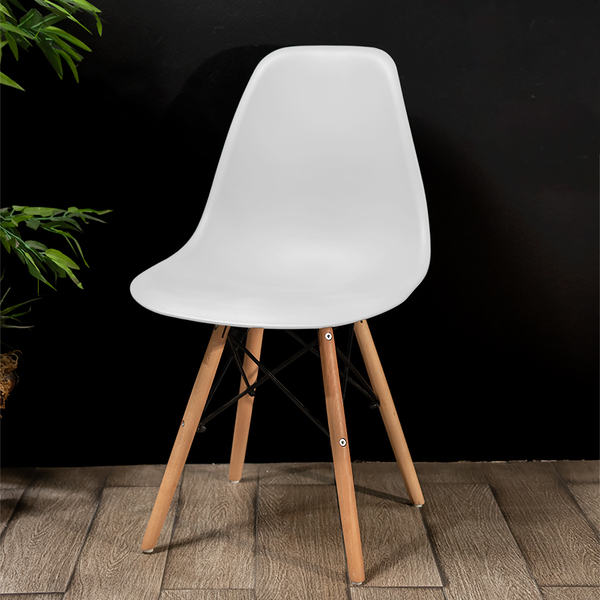 SILLA DECORATIVA CHARLES EAMES PLASTICA BLANCA 46X44X82CM (H603B)